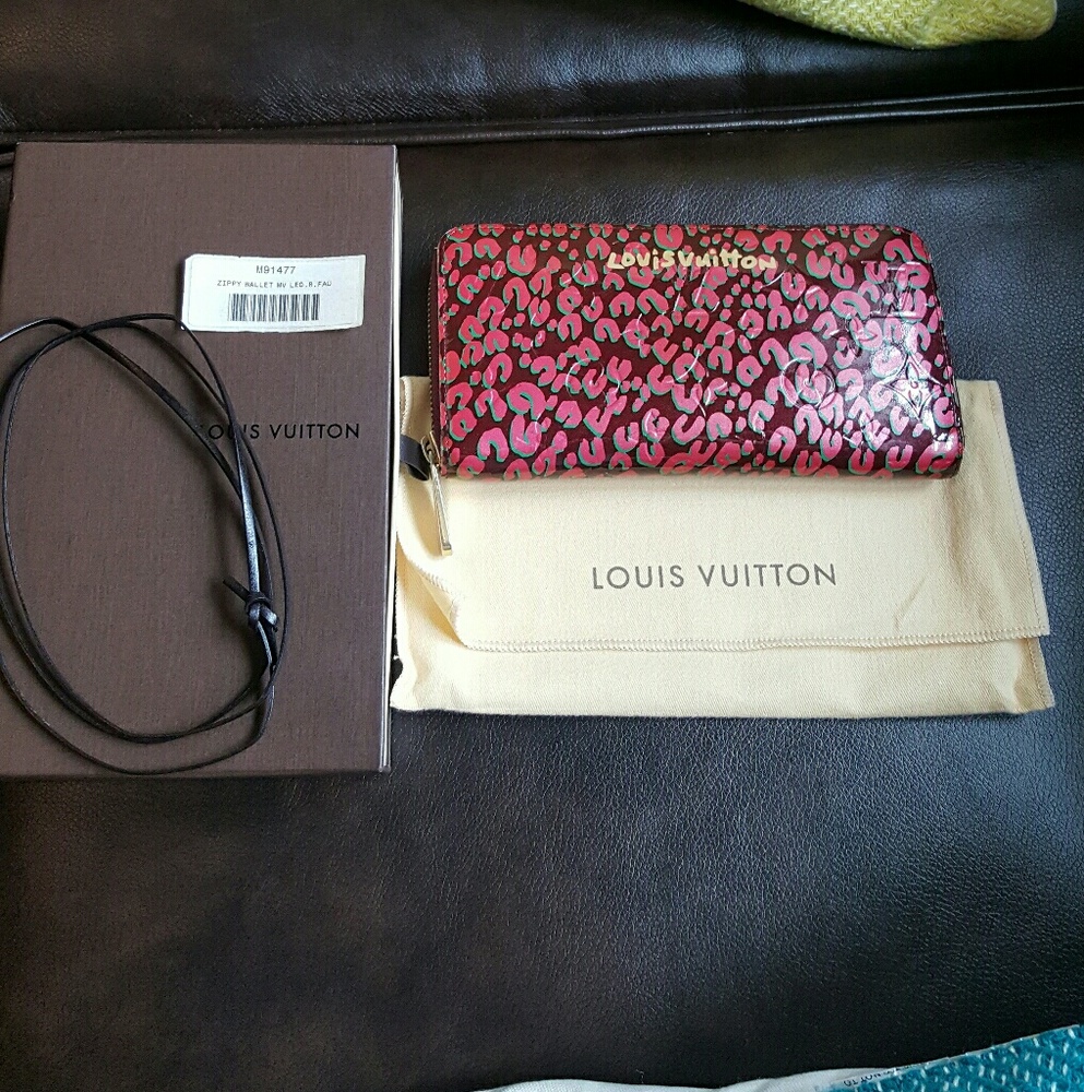 Louis Vuitton wallet